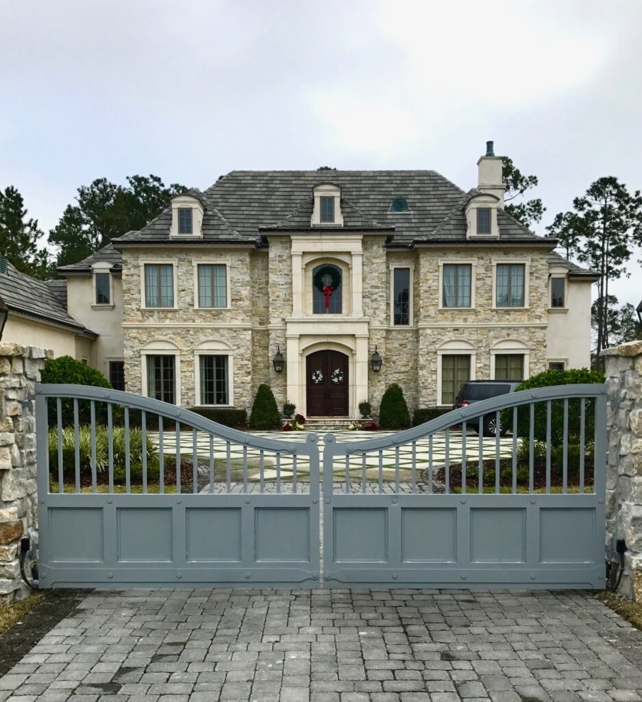 Gates – Classic Iron Decor